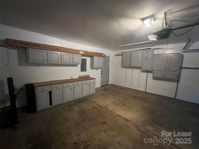 4440 Hounds Run Drive, Matthews, NC 28105