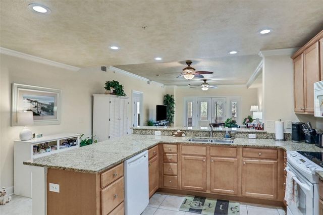 200 BELLA HARBOR COURT 105, Palm Coast, FL 32137