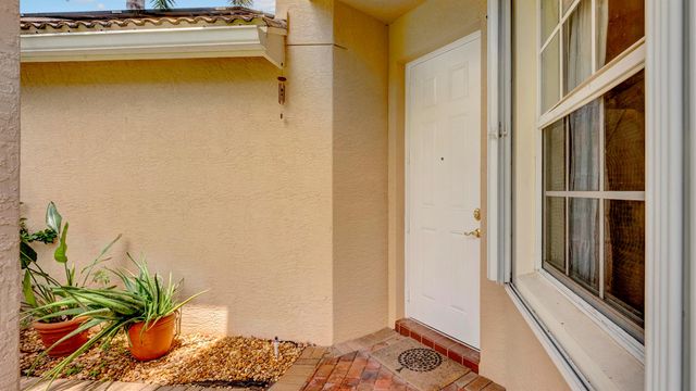 7938 Jewelwood Dr Drive, Boynton Beach, FL 33437