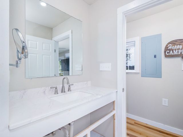 6853 Jordan Lane, Brownwood, TX 76801