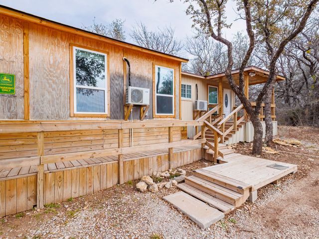 6853 Jordan Lane, Brownwood, TX 76801