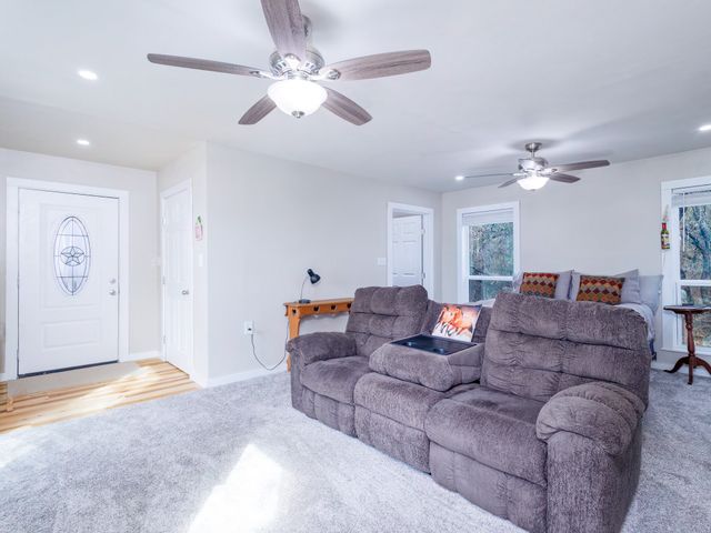 6853 Jordan Lane, Brownwood, TX 76801