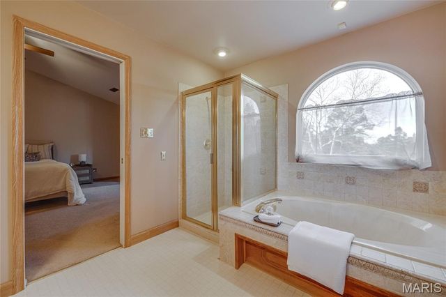 107 Wildhorse Road, Farmington, MO 63640