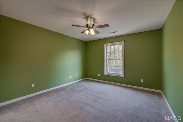 107 Wildhorse Road, Farmington, MO 63640