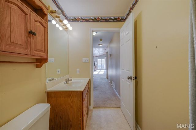 107 Wildhorse Road, Farmington, MO 63640