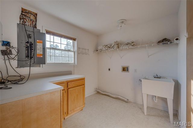 107 Wildhorse Road, Farmington, MO 63640