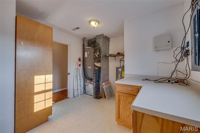 107 Wildhorse Road, Farmington, MO 63640