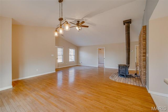 107 Wildhorse Road, Farmington, MO 63640