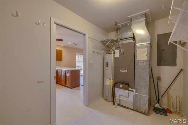 107 Wildhorse Road, Farmington, MO 63640