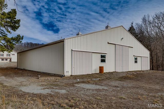 107 Wildhorse Road, Farmington, MO 63640