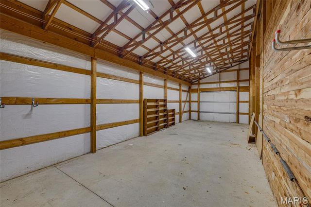 107 Wildhorse Road, Farmington, MO 63640