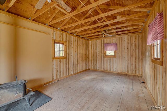 107 Wildhorse Road, Farmington, MO 63640