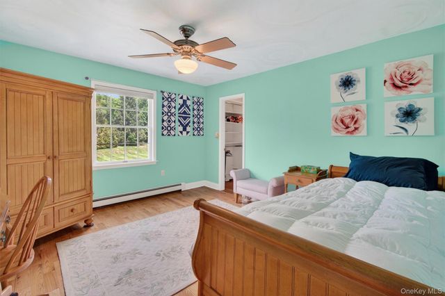 8 Twin Spring Lane, Florida, NY 10921