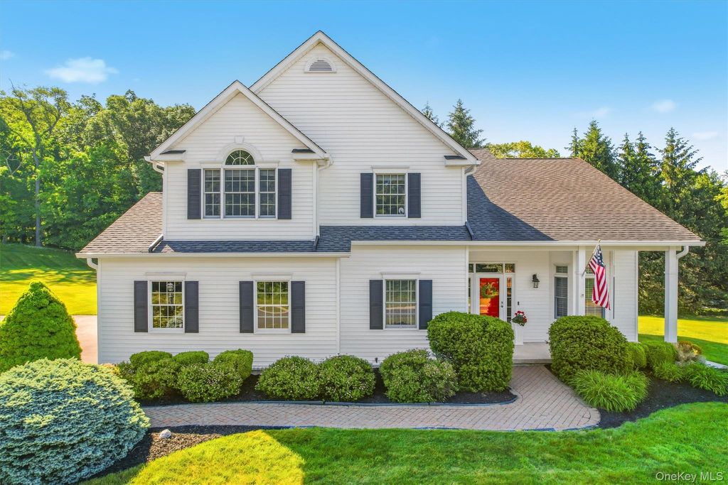8 Twin Spring Lane, Florida, NY 10921