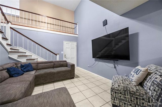 415 S Westgate Drive C-20, Weslaco, TX 78596