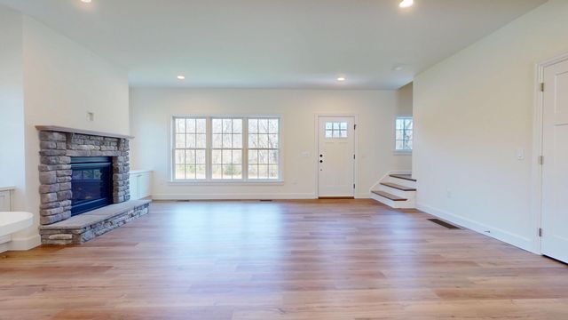 3 academy hill Lane, South Dennis, MA 02660