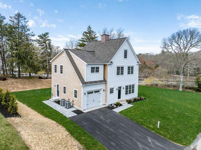 3 academy hill Lane, South Dennis, MA 02660