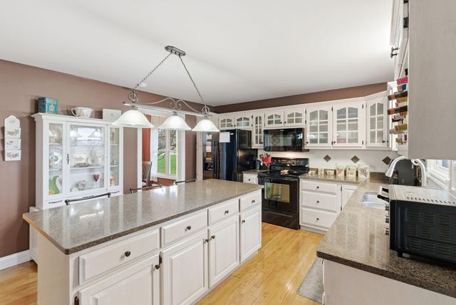 911 Cabernet Drive, Berea, KY 40403