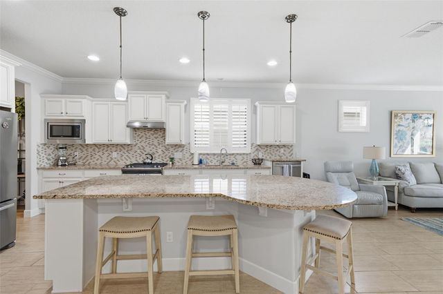 112 CASTELLON COURT, Davenport, FL 33837