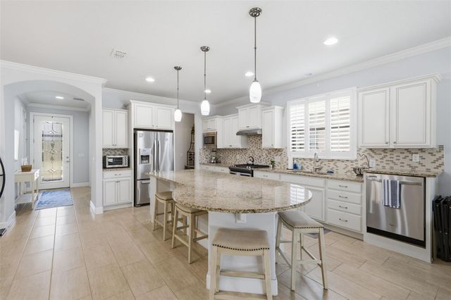 112 CASTELLON COURT, Davenport, FL 33837