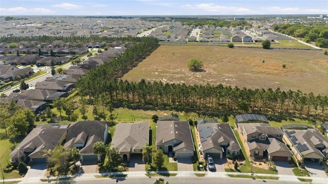 112 CASTELLON COURT, Davenport, FL 33837