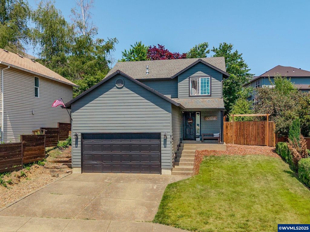 816 SW Chablis Ct, Dundee, OR 97115