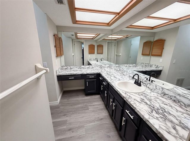 7650 HOLIDAY DRIVE, Spring Hill, FL 34606