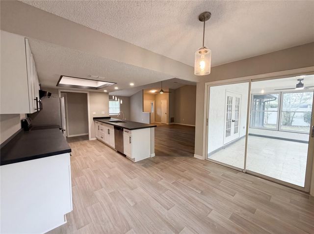 7650 HOLIDAY DRIVE, Spring Hill, FL 34606