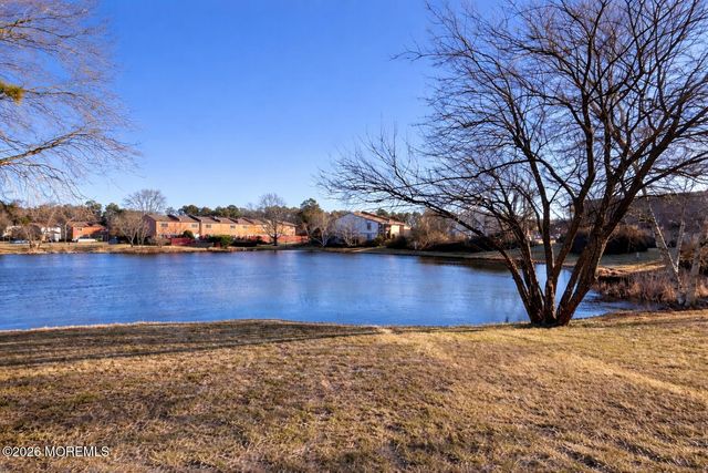 112 Northrup Drive 156, Brick, NJ 08724