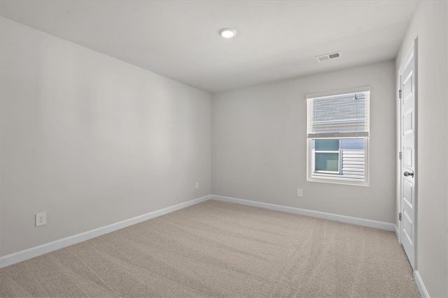 687 Cozy Bluff Road, Spartanburg, SC 29301