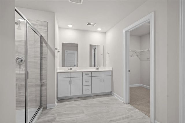 687 Cozy Bluff Road, Spartanburg, SC 29301