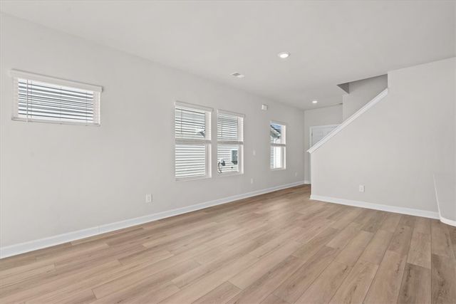 687 Cozy Bluff Road, Spartanburg, SC 29301