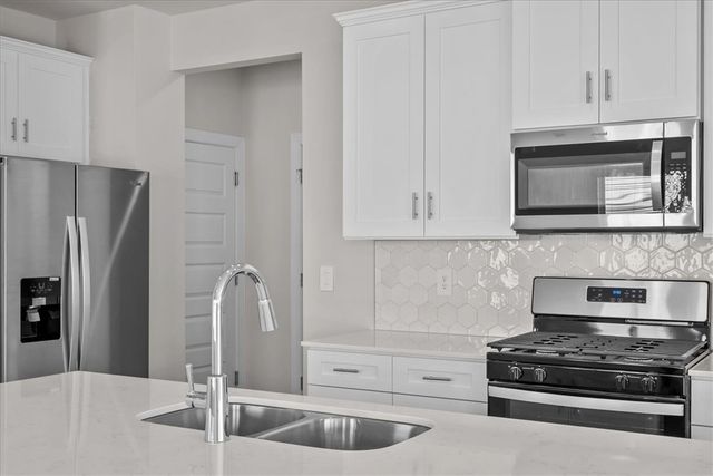 687 Cozy Bluff Road, Spartanburg, SC 29301