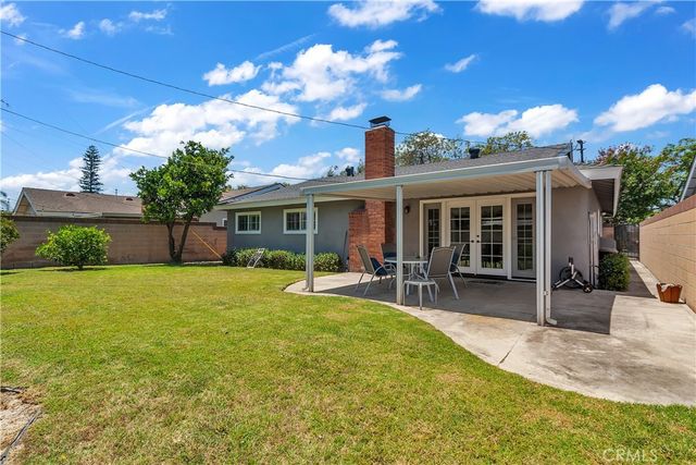 2874 N Heather Road, Long Beach, CA 90815