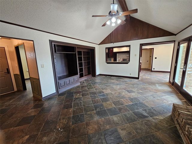 236 La Jolla Drive, Athens, TX 75751