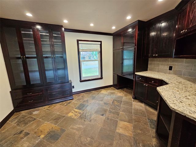 236 La Jolla Drive, Athens, TX 75751