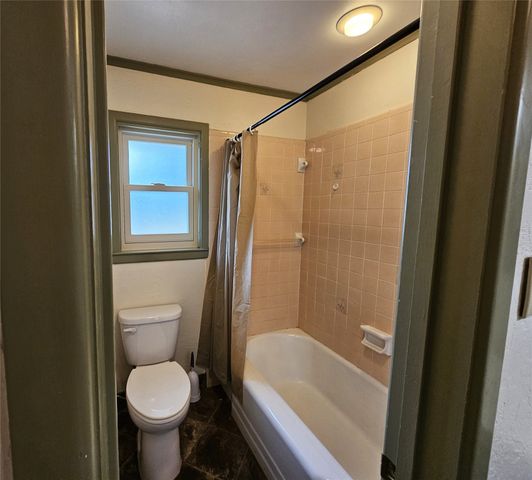 236 La Jolla Drive, Athens, TX 75751