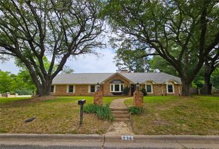 236 La Jolla Drive, Athens, TX 75751