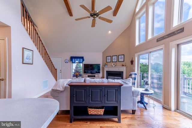 81 NOKOMIS TRL, Hedgesville, WV 25427