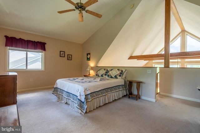 81 NOKOMIS TRL, Hedgesville, WV 25427