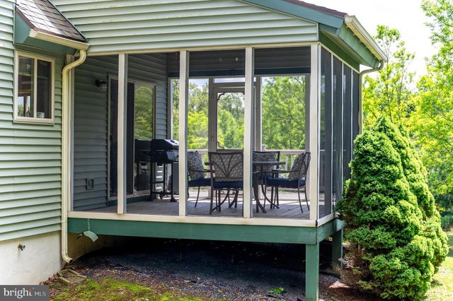 81 NOKOMIS TRL, Hedgesville, WV 25427