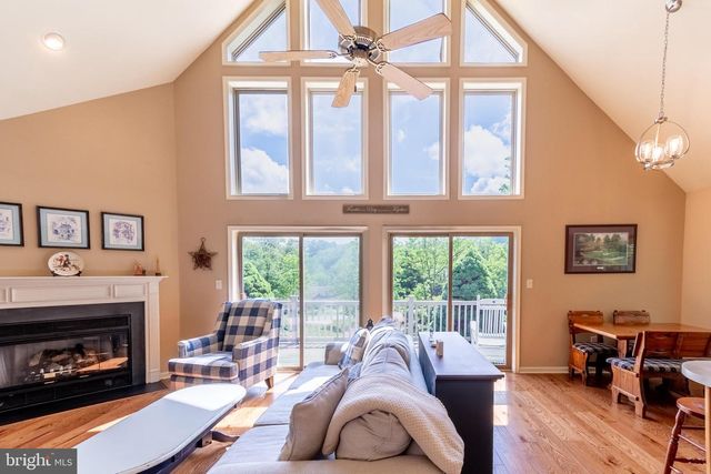 81 NOKOMIS TRL, Hedgesville, WV 25427