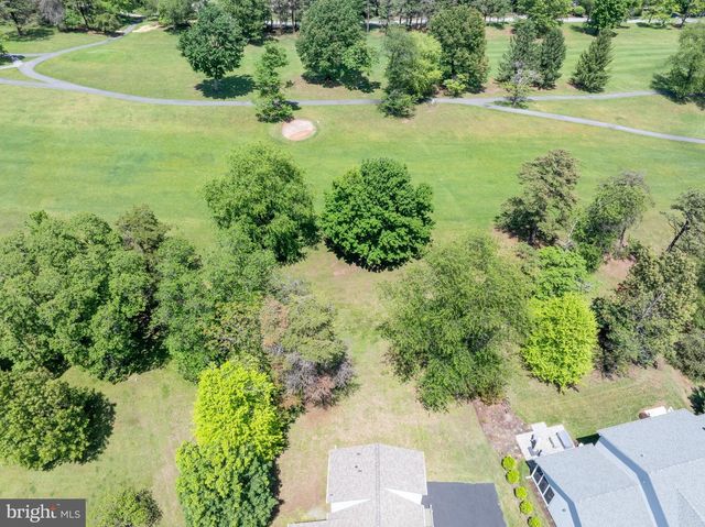 81 NOKOMIS TRL, Hedgesville, WV 25427