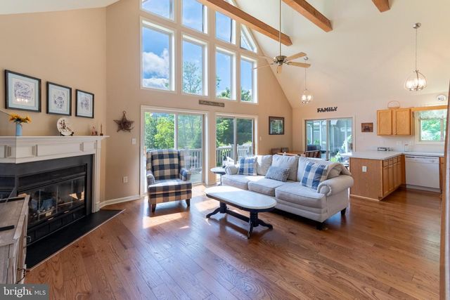 81 NOKOMIS TRL, Hedgesville, WV 25427