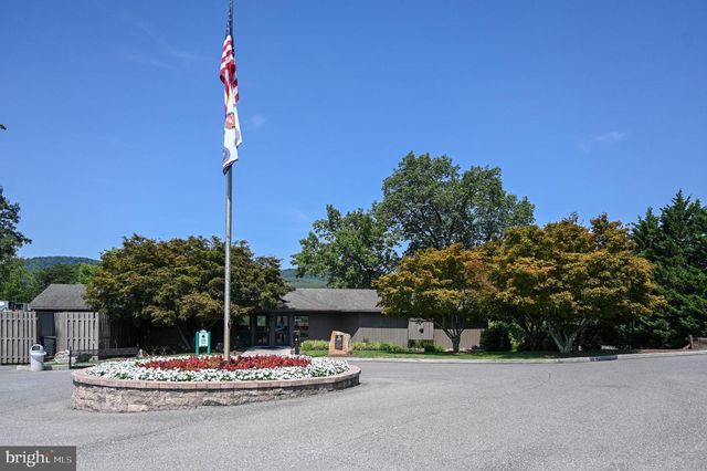 81 NOKOMIS TRL, Hedgesville, WV 25427