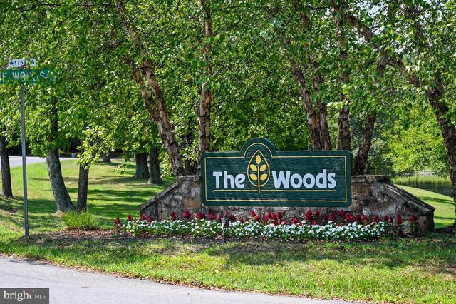 81 NOKOMIS TRL, Hedgesville, WV 25427
