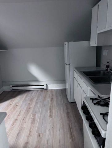 210 Division Street, Bennington, VT 05201