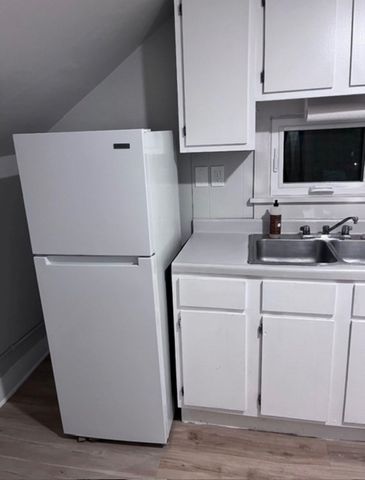 210 Division Street, Bennington, VT 05201