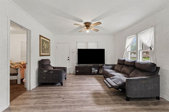 952 Calvary Avenue, Grand Rapids, MI 49504