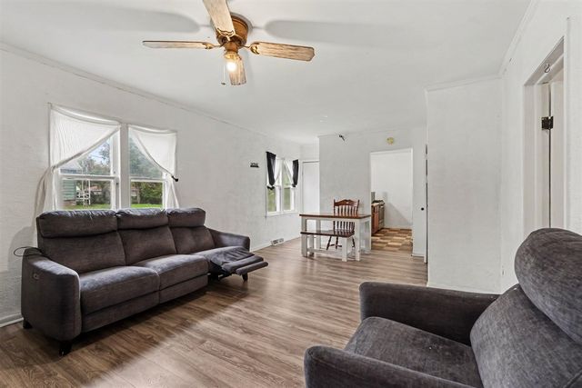 952 Calvary Avenue, Grand Rapids, MI 49504